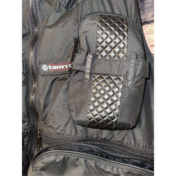 Tamrac Vest Men’s Medium Gorpcore Cargo Black Camera Fishing Utility Biker Vinta - Picture 3 of 9